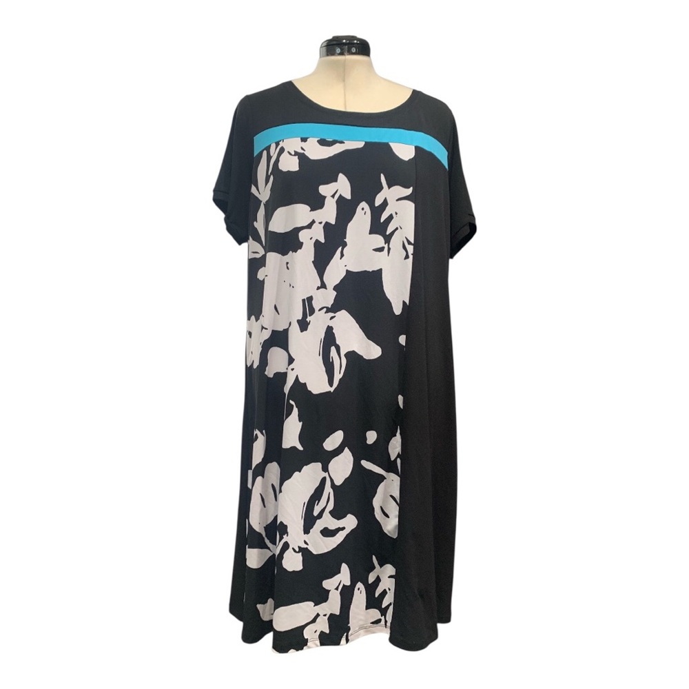 Avenue Woman’s Dress Black.White.Blue Sz 18-30